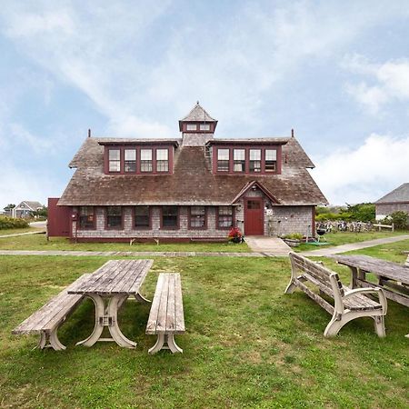 Hi - Nantucket Hostel Экстерьер фото