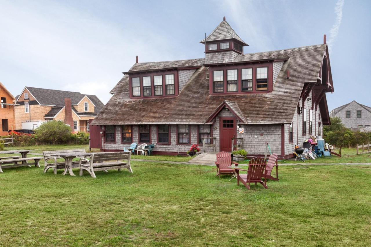 Hi - Nantucket Hostel Экстерьер фото